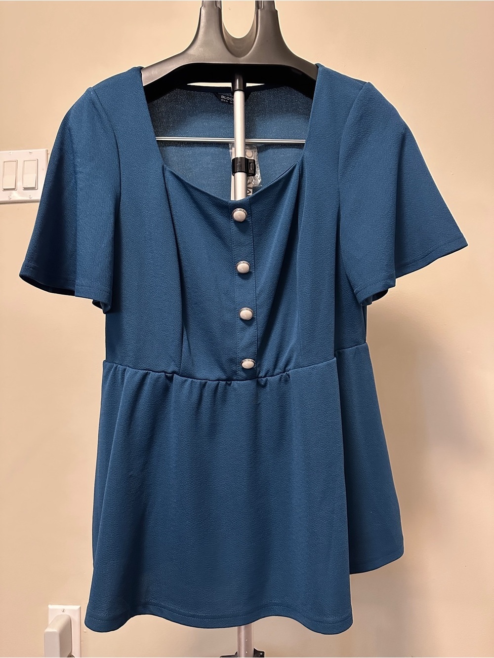 BloomChic Plus Size XL Teal Button-Front Peplum Blouse us14-16